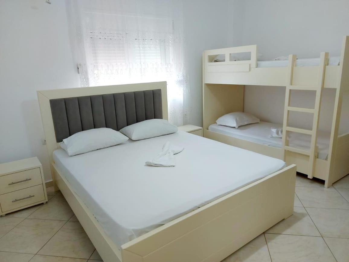 Vila Rexhaj Ksamil Esterno foto