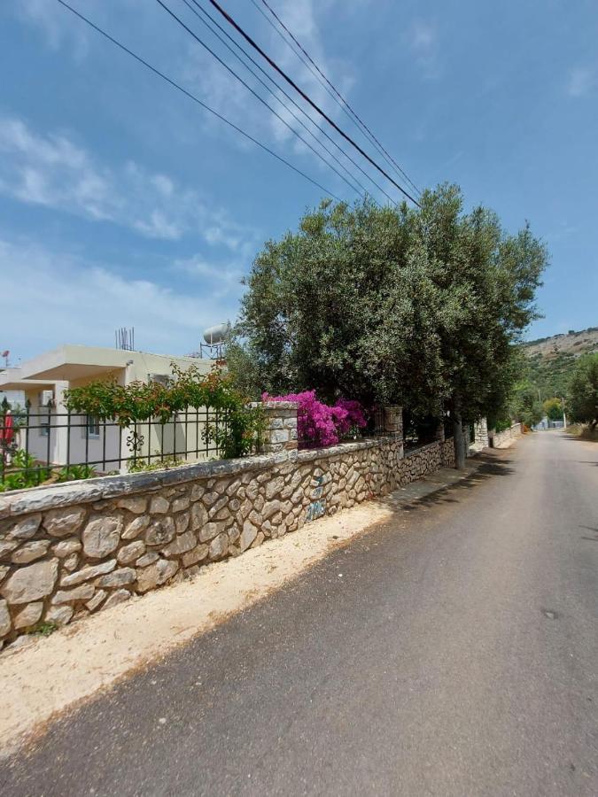 Vila Rexhaj Ksamil Esterno foto